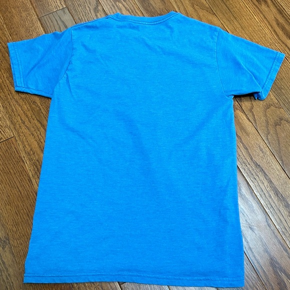 O'Neill Logo Blue T-Shirt - size S - like new!! - Picture 2 of 6